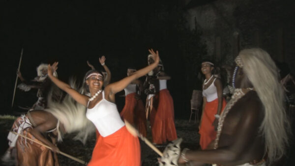 Akayzwe et Urugangazi - Danses et percussions de Burundi et Rwanda