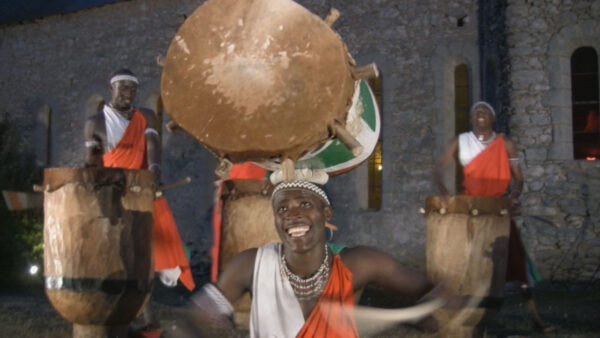 Akayzwe et Urugangazi - Danses et percussions de Burundi et Rwanda