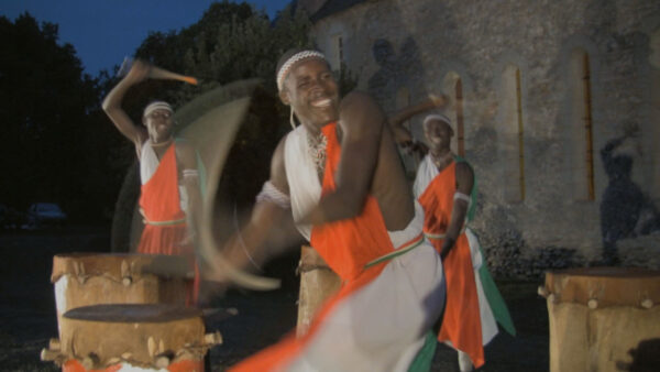 Akayzwe et Urugangazi - Danses et percussions de Burundi et Rwanda